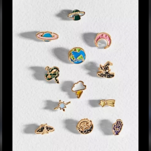 NEW! Urban Outfitters,  Enamel Mismatch Post Earring Set- NWT! - Picture 1 of 7